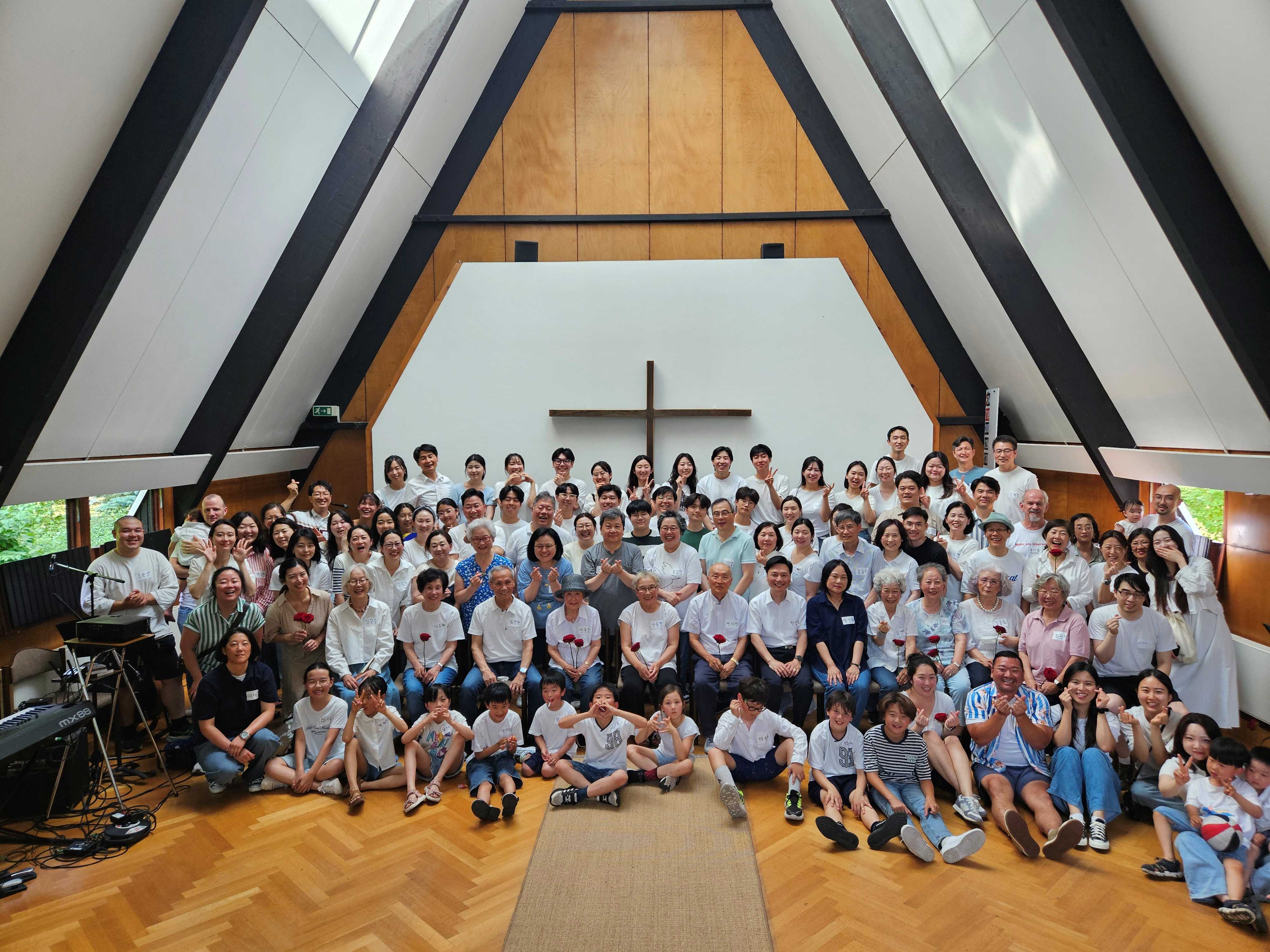 40 Jahre christliche Gemeinschaft der Chung-Ang-Gemeinde mit dem Thomas-Bezirk