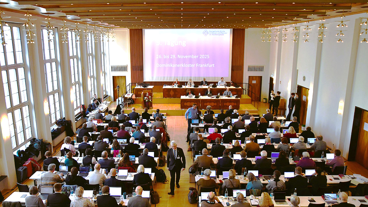Herbstsynode Synodenplenum von oben