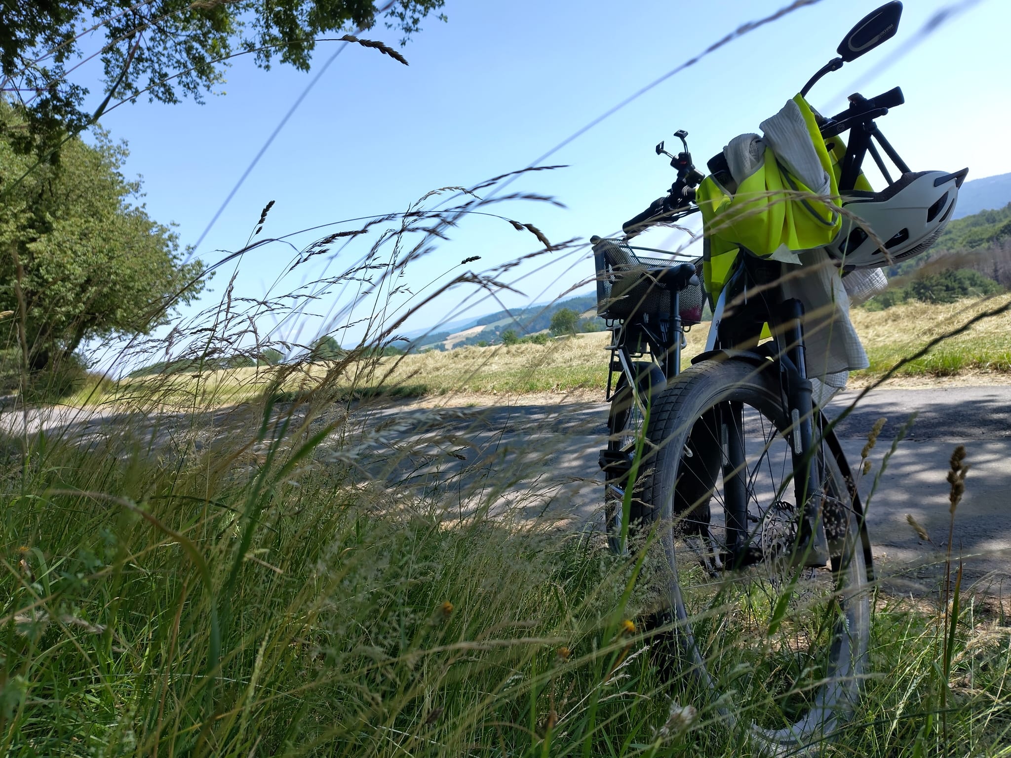 Fahrrad am Wegesrand