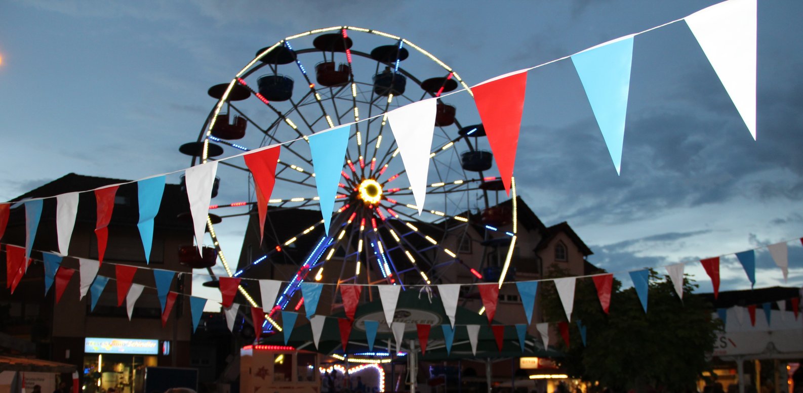 Wimpel und Riesenrad