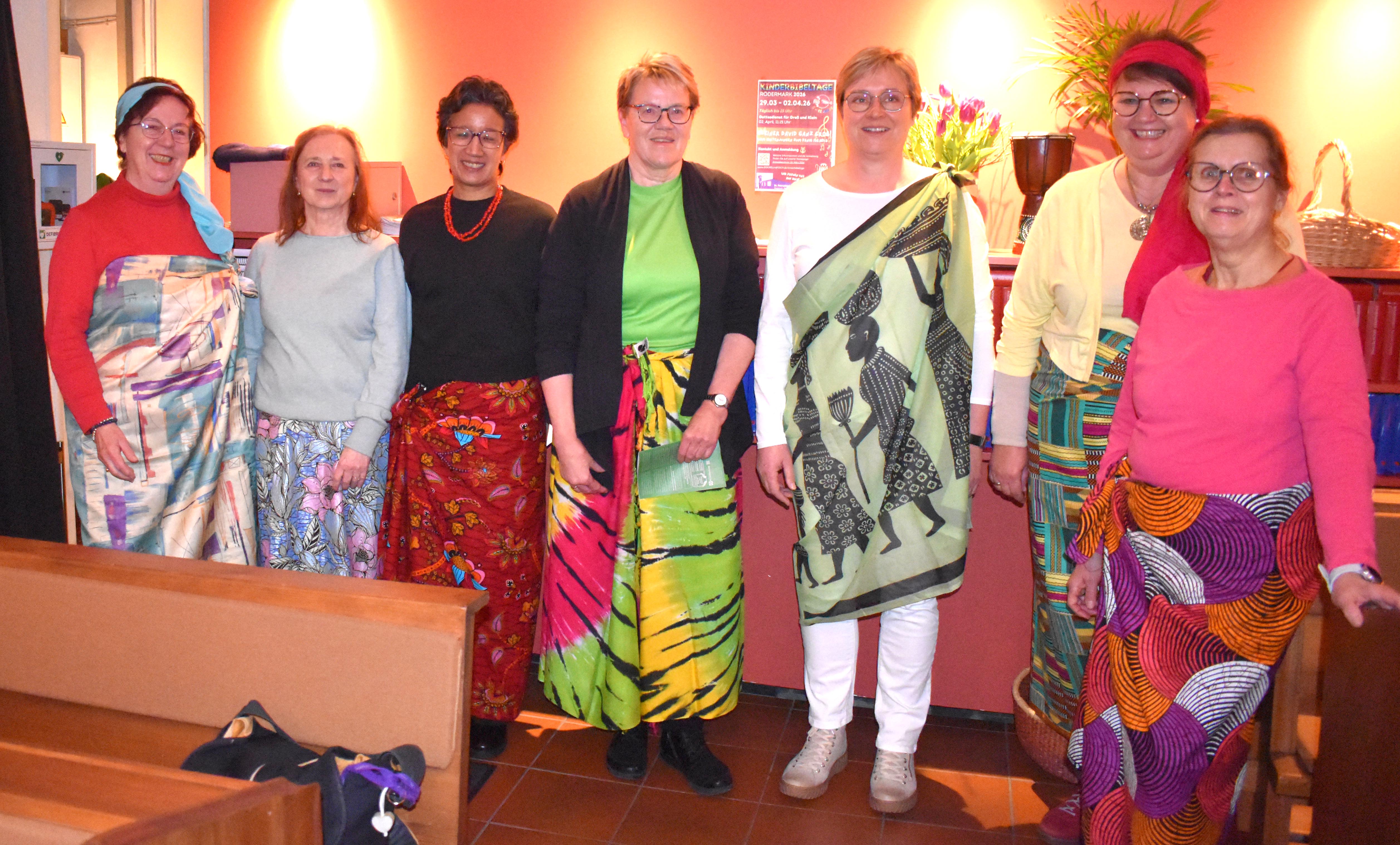 Sieben Frauen berichteten anlässlich des Weltgebetstages in der Petruskirche vom schweren Leben der Frauen in Nigeria