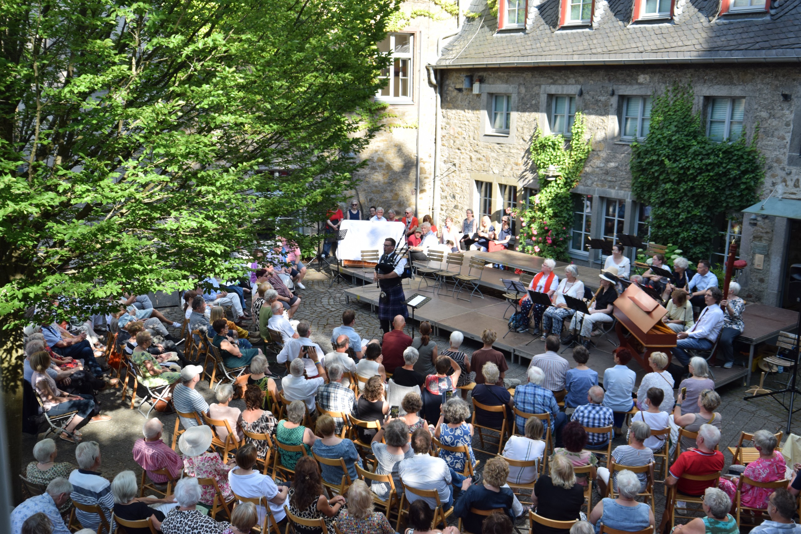 Musizierende bei der Sommerserenade 2025