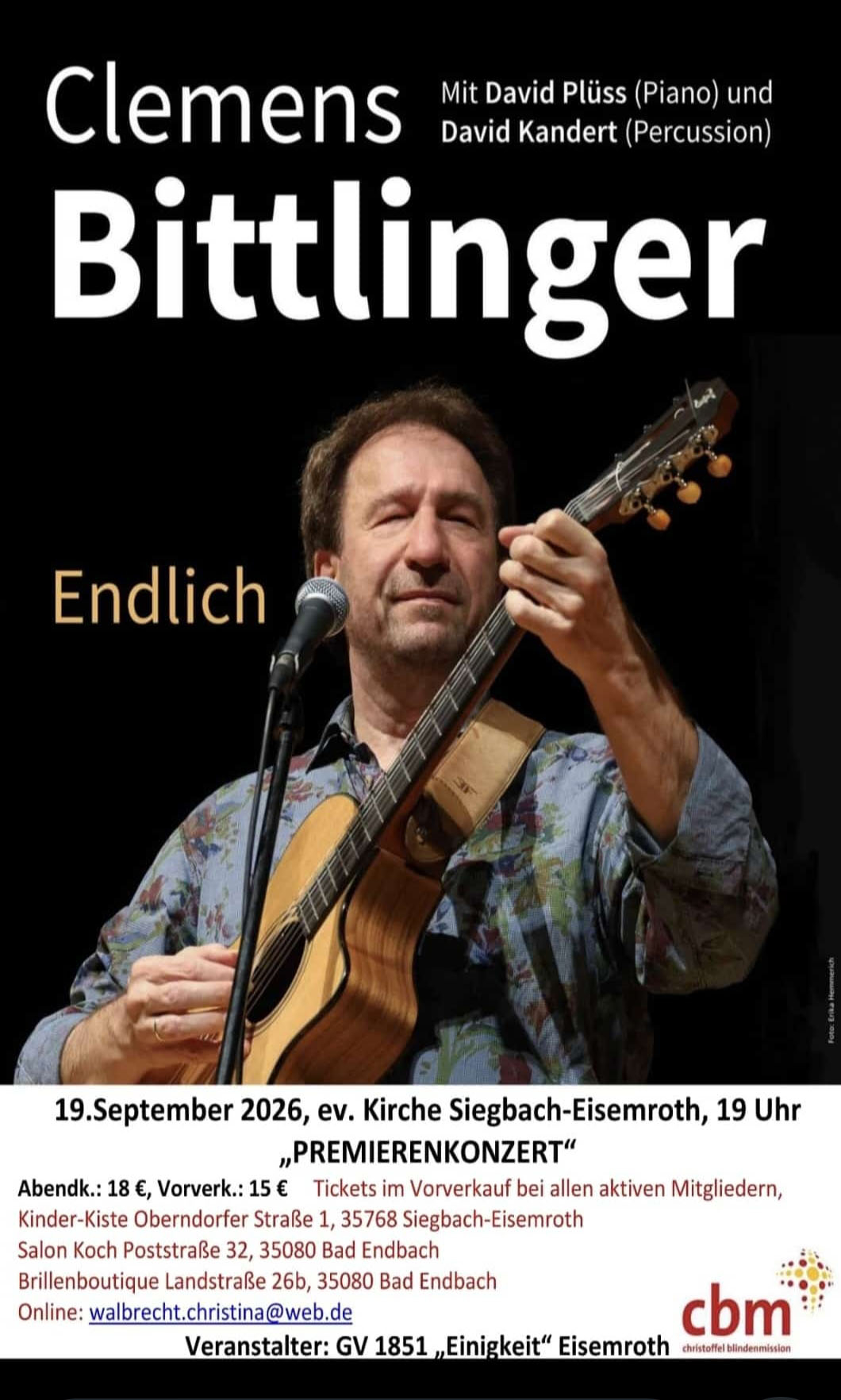 Clemens Bittlinger mit Gitarre