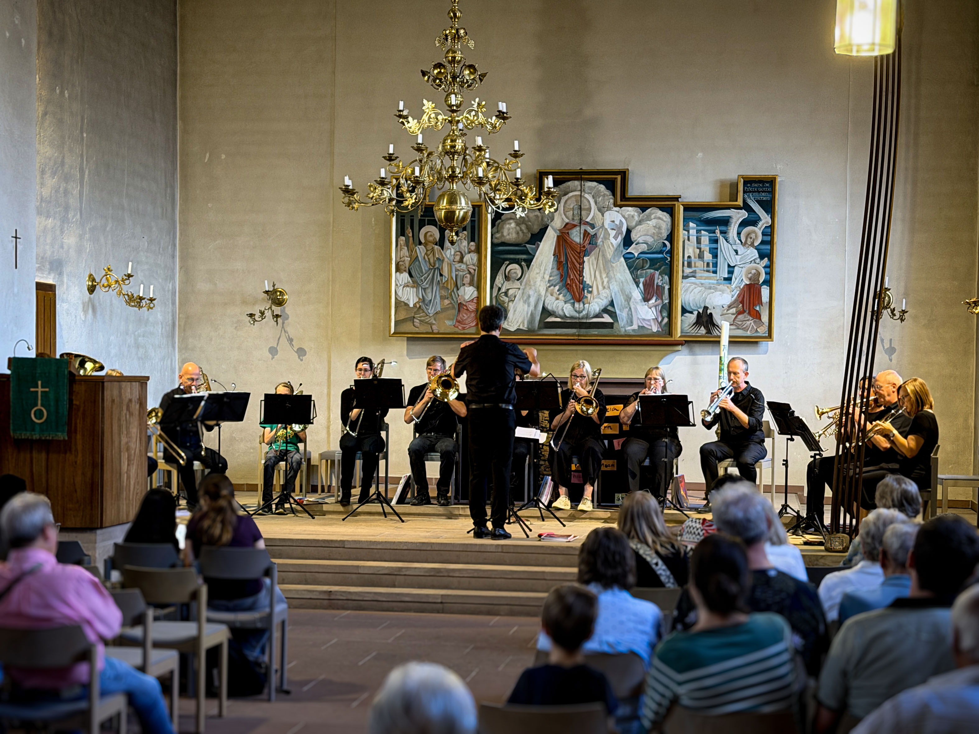 Den Auftakt zum Gemeindefest machte ein kleines Konzert des Posaunenchors Hochheim-Herrnsheim