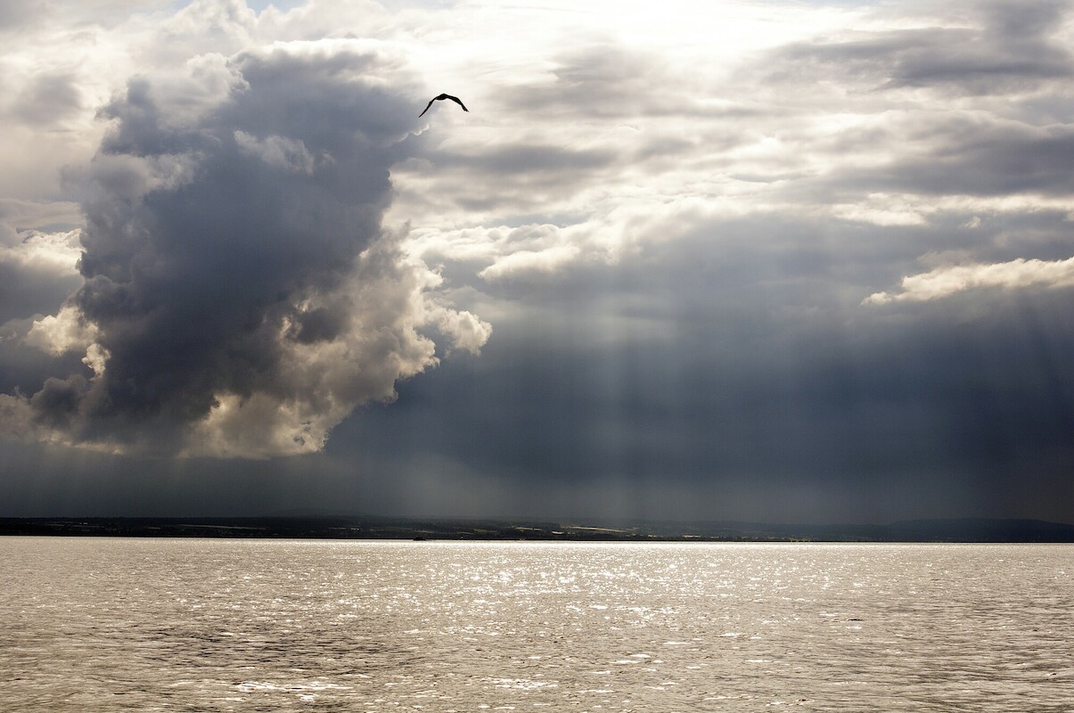 Dunkle Wolken überm Bodensee